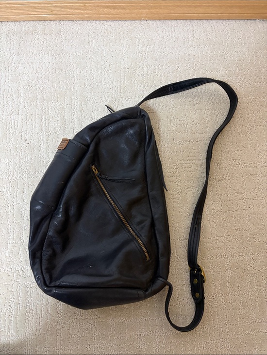 Blue moon Originals Handbags - Blue Moon Originals Black Leather Sling Bag